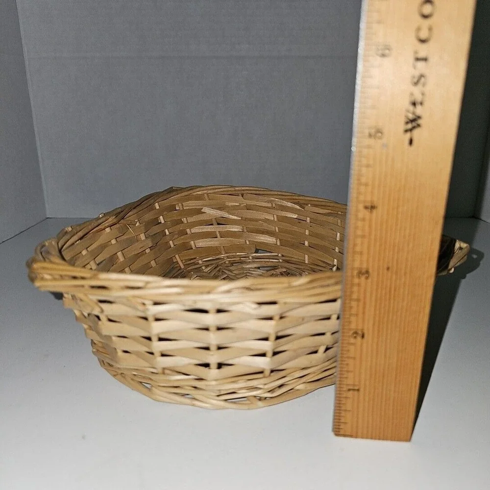 vintage Heart‎ shaped basket